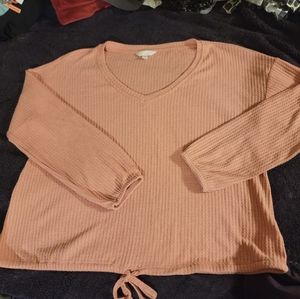 Ladies' XL light-weight v neck sweater with draw string waist